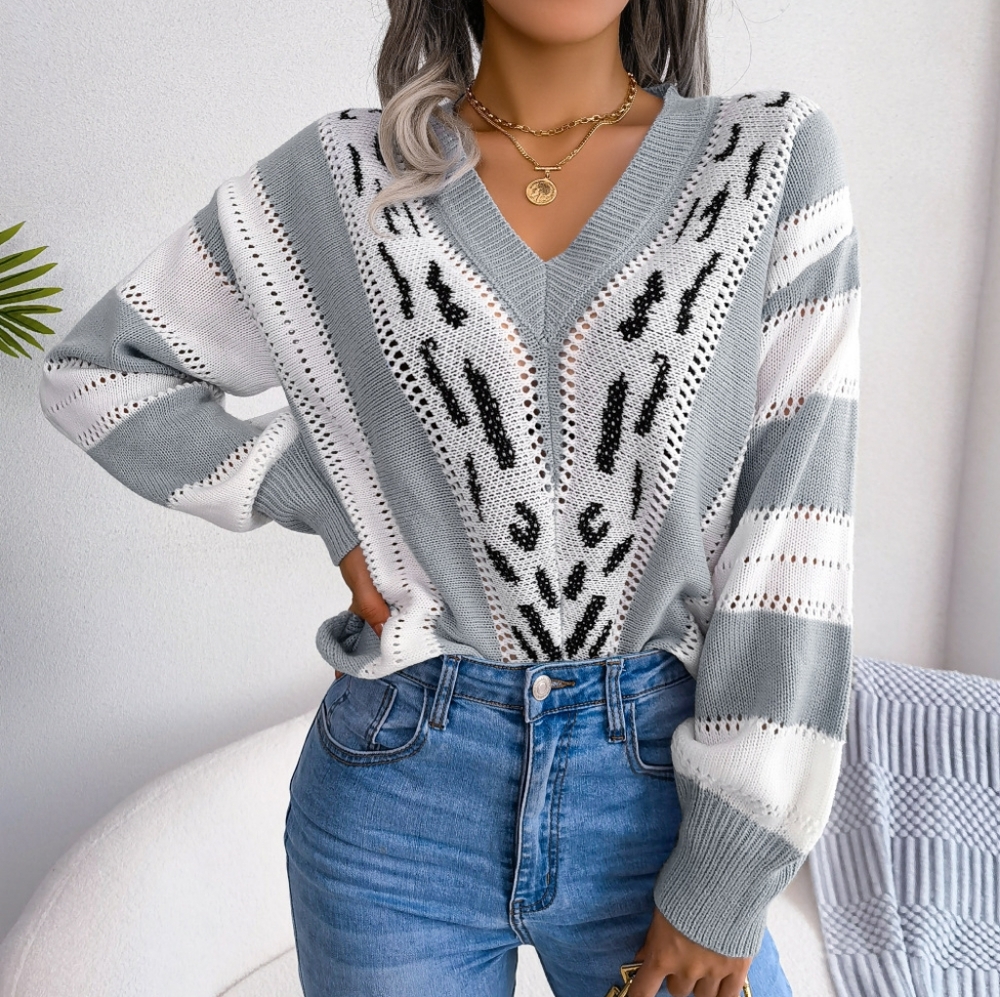 Striped Leopard Print V-Neck Balloon Sleeve Sweater - Picture 9 of 12
